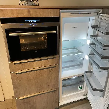 インターラーケン アパートメンツ *